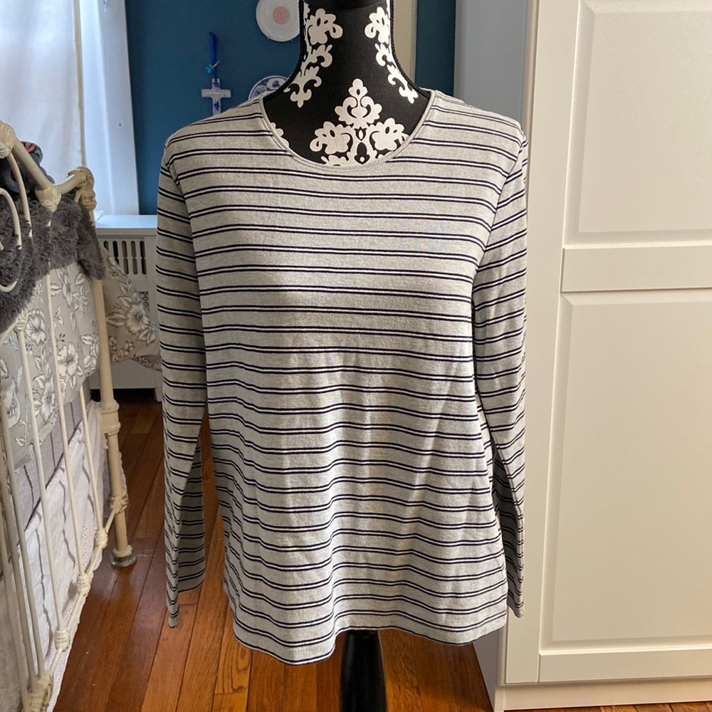 3/$25🛍 Hasting & Smith Long Sleeve Top